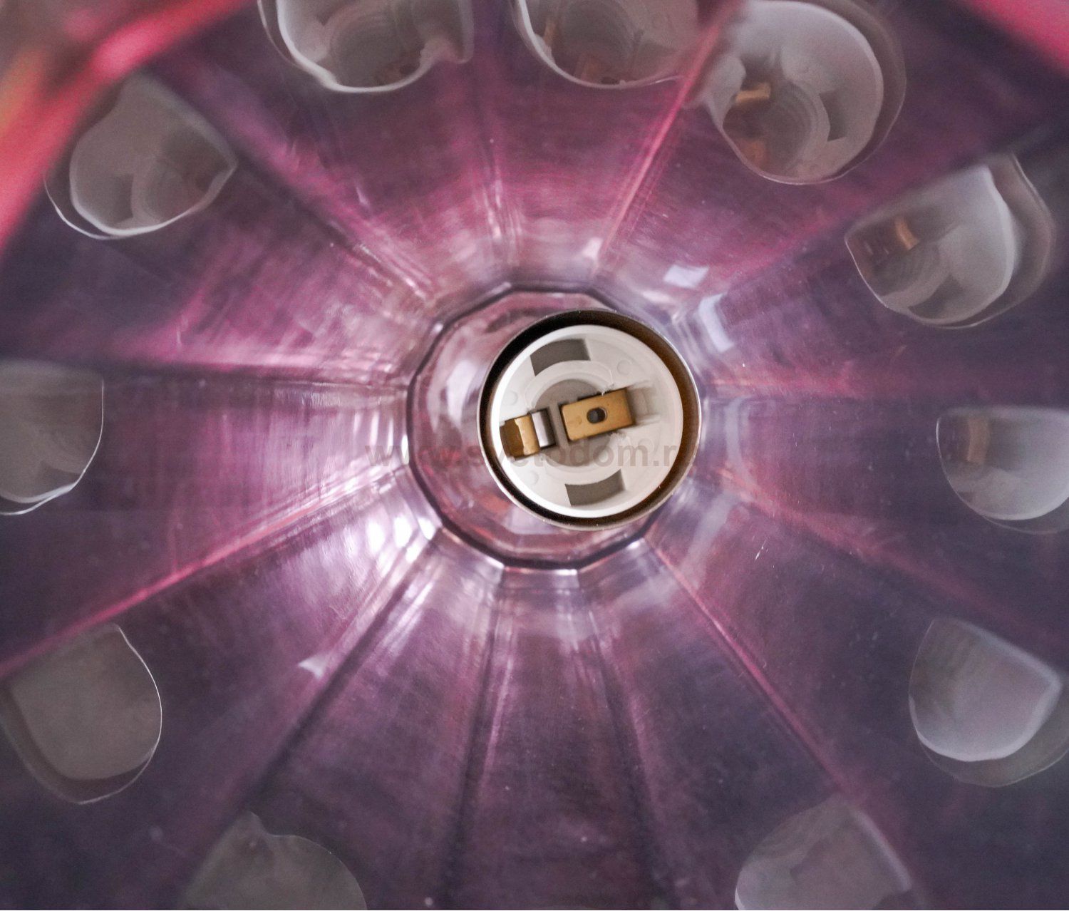 Светильник подвесной Maytoni P028PL-01PN розовый