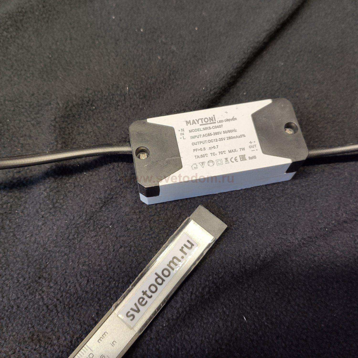 Подвесной светильник Maytoni P039PL-5W3K-20-B Luna