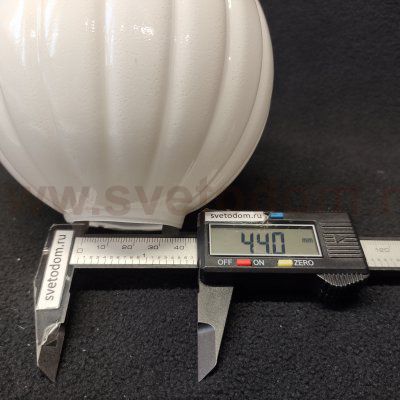 Плафон стекло с розовой каемкой 135*115мм Е27 (44мм посадка) Colosseo 71618