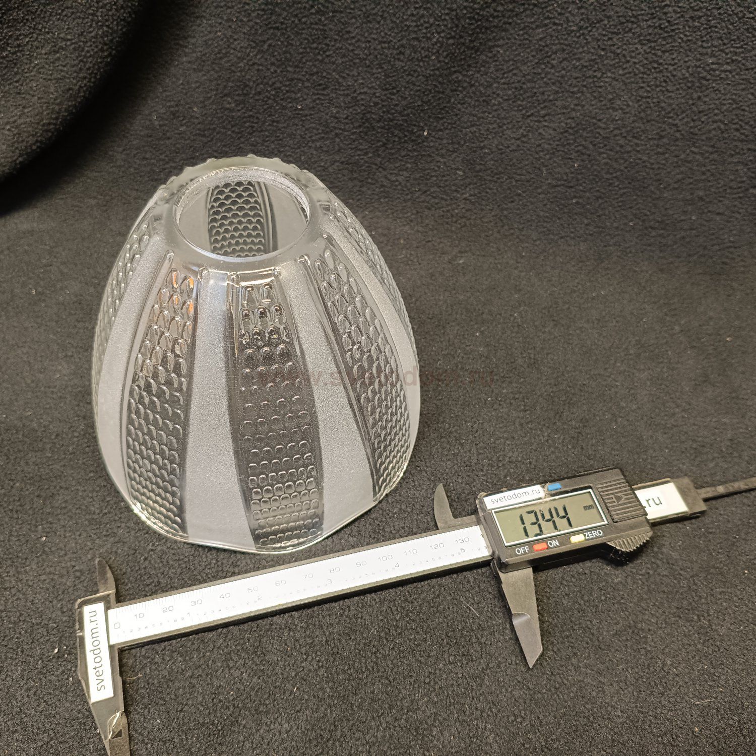 Плафон классический с узором 135*115мм E27 (41мм посадка) Colosseo 73048