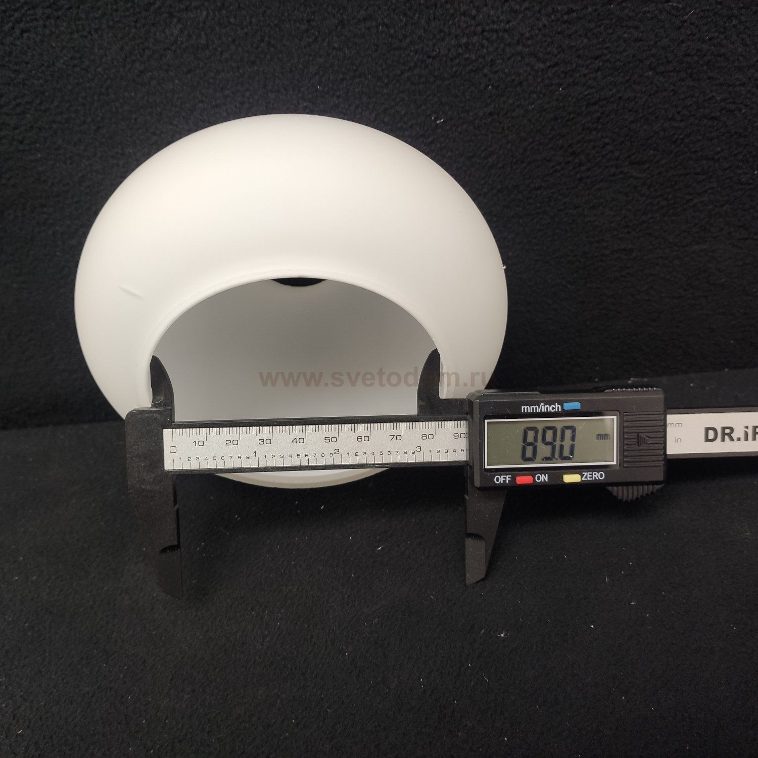 Плафон стекло матовое белое 145*77мм E14 (36мм посадка) Arte lamp A7556 LATONA