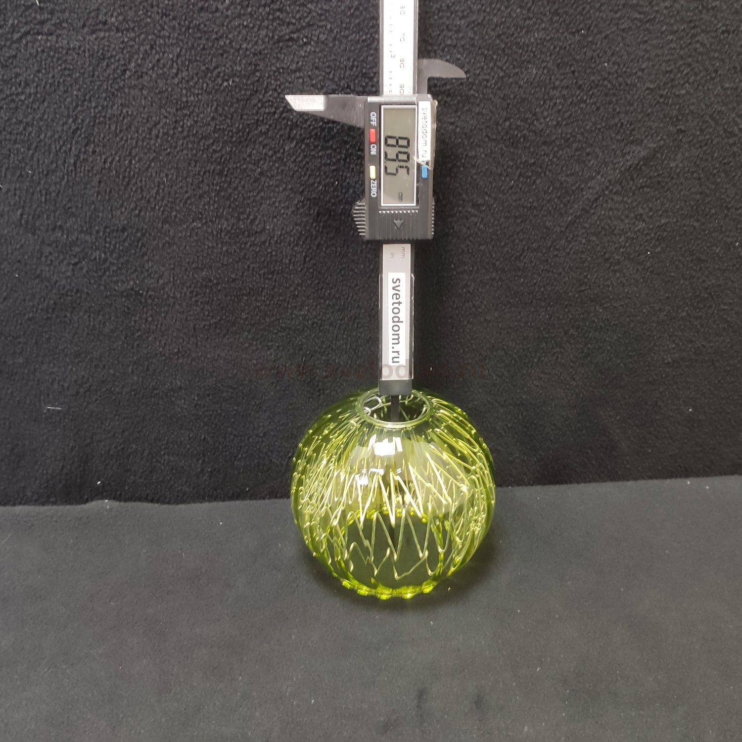 Плафон стекло шар зеленый с пружиной 100мм Е14 (31мм посадка) CL604 Попурри