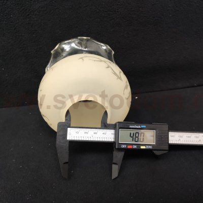 Плафон стекло бежевое 126*115мм Е27 с узором