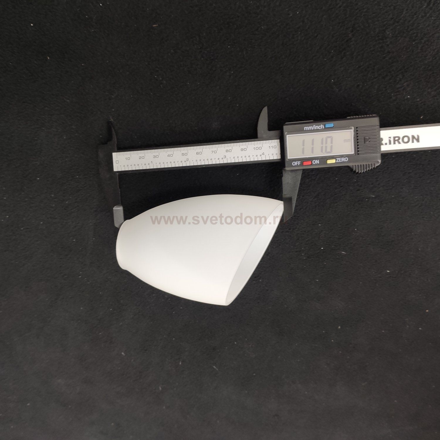 Плафон белый под цоколь E14 со скосом (80*110мм)