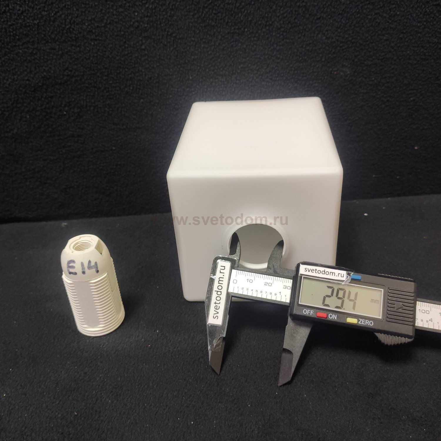 Плафон стекло матовое белое 110*90мм Е14 (посадка 29мм) 70018 Devis