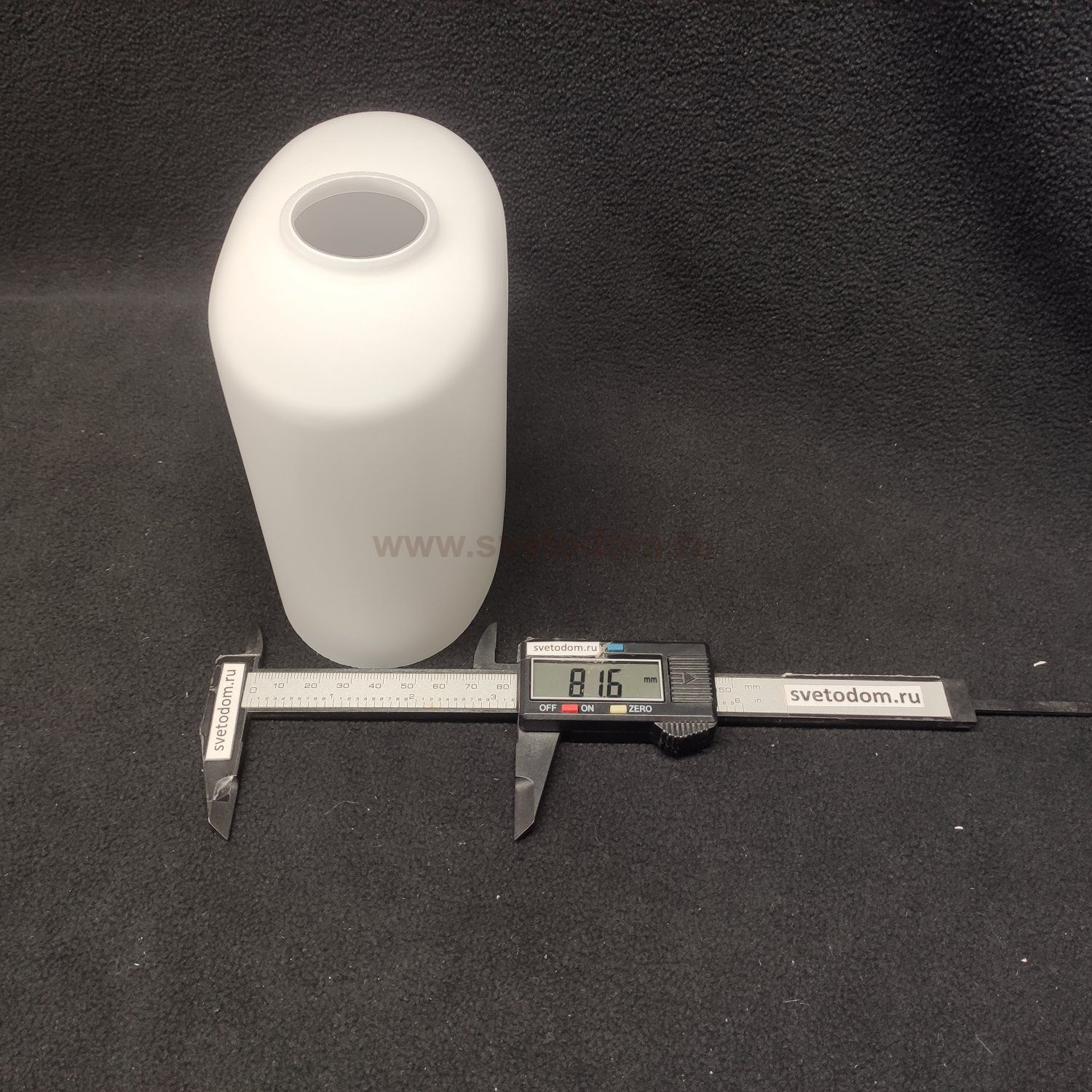 Плафон стеклянный эллипс матовый белый 140*120мм E14 (34мм посадка) FR5101-CL Bice