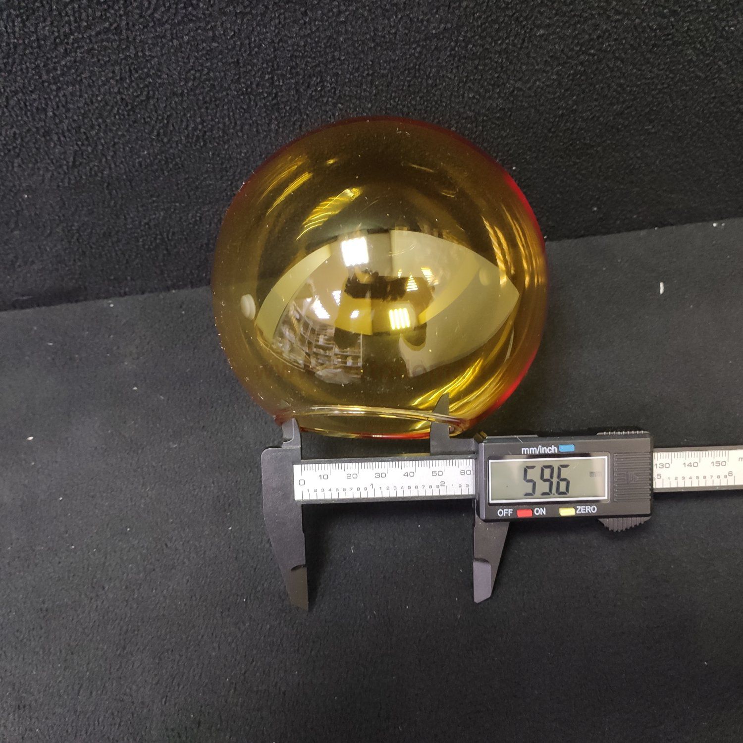 Плафон стекло желтый 120мм (58мм посадка) Freya FR5083 Nancy