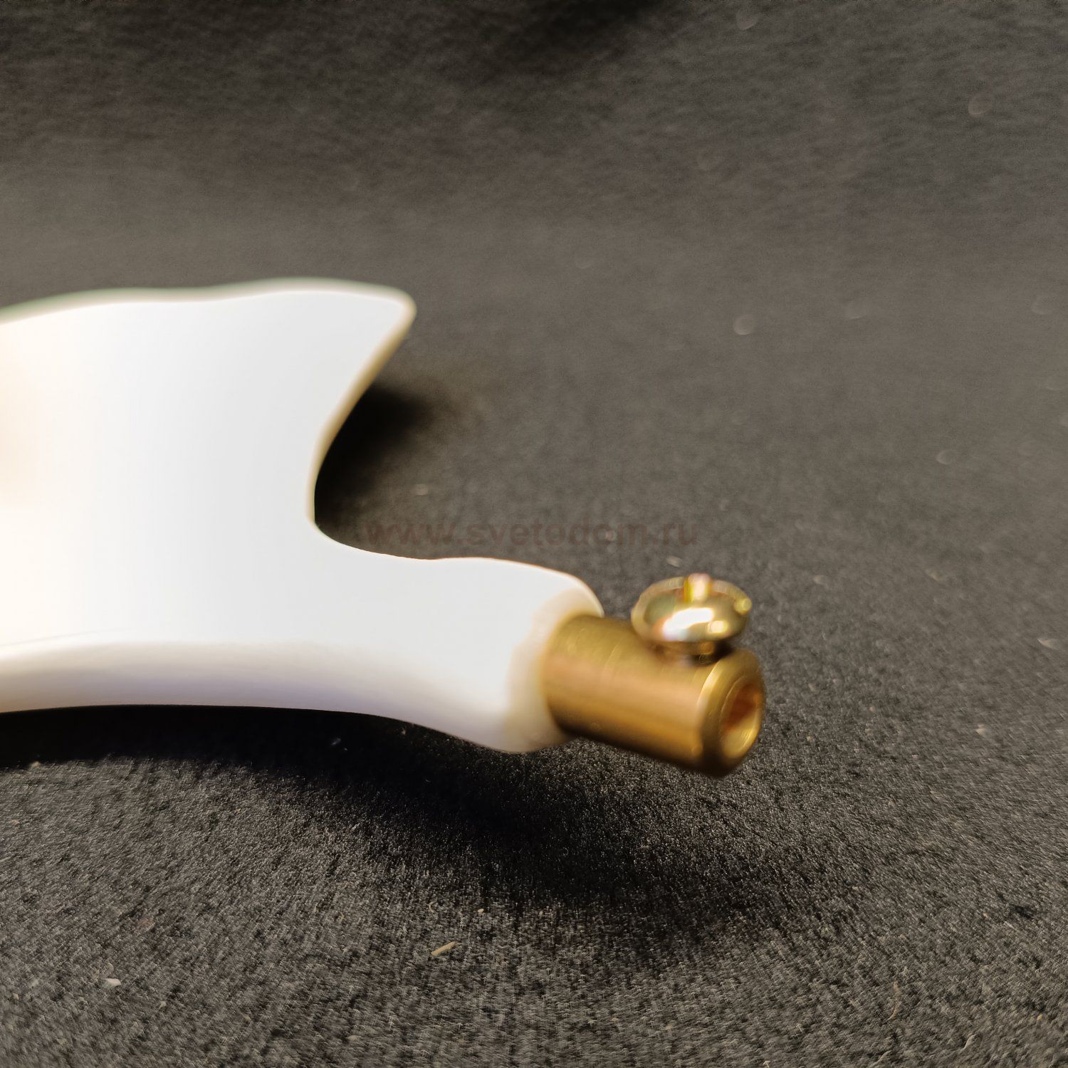 Декоративный керамический элемент плафон лепесток для светильников LSP-8455 Fayette 115*120мм