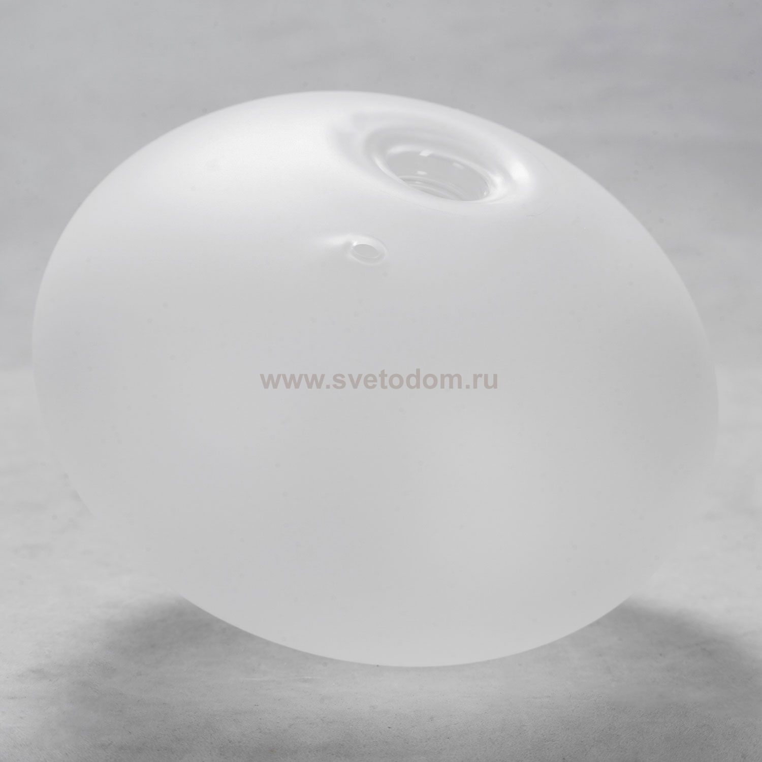 Плафон стеклянный эллипс полуматовый 150*110мм с резьбой G9 20мм LSP-8650 Covington