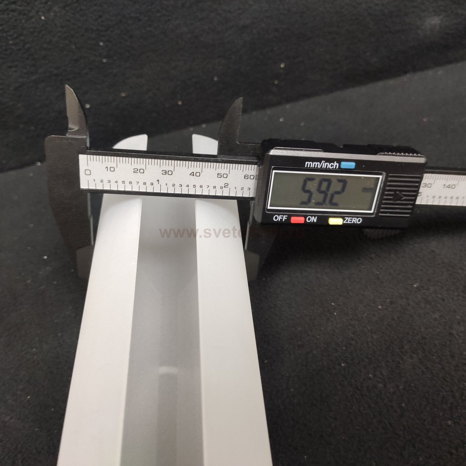 Плафон стекло Selvino белый для арт LSA-77 на 1 лампу 240*60мм