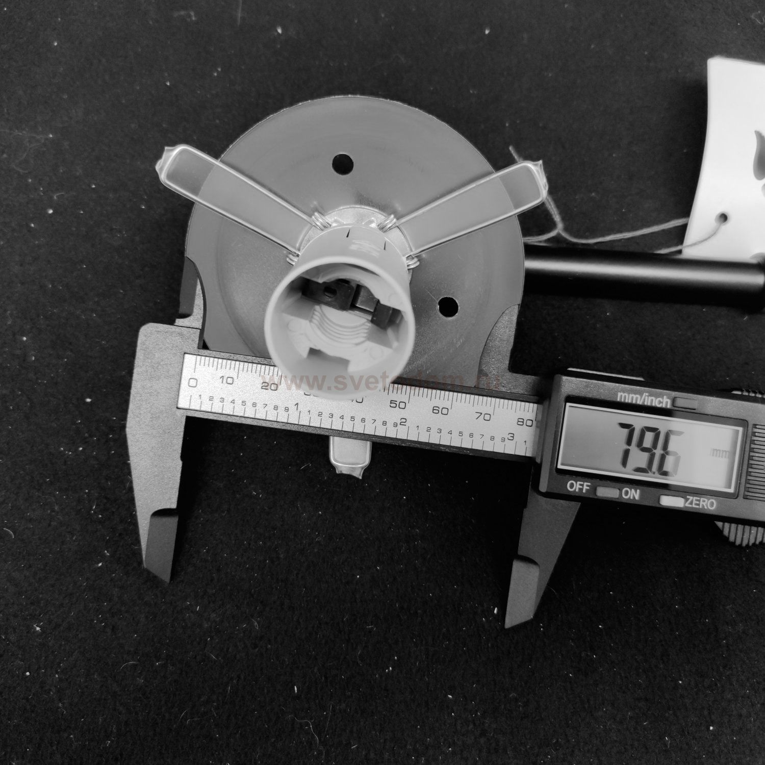 Плафон стекло матовое под пружины 150мм (69мм посадка) MOD048WL/PL/CL Nostalgia