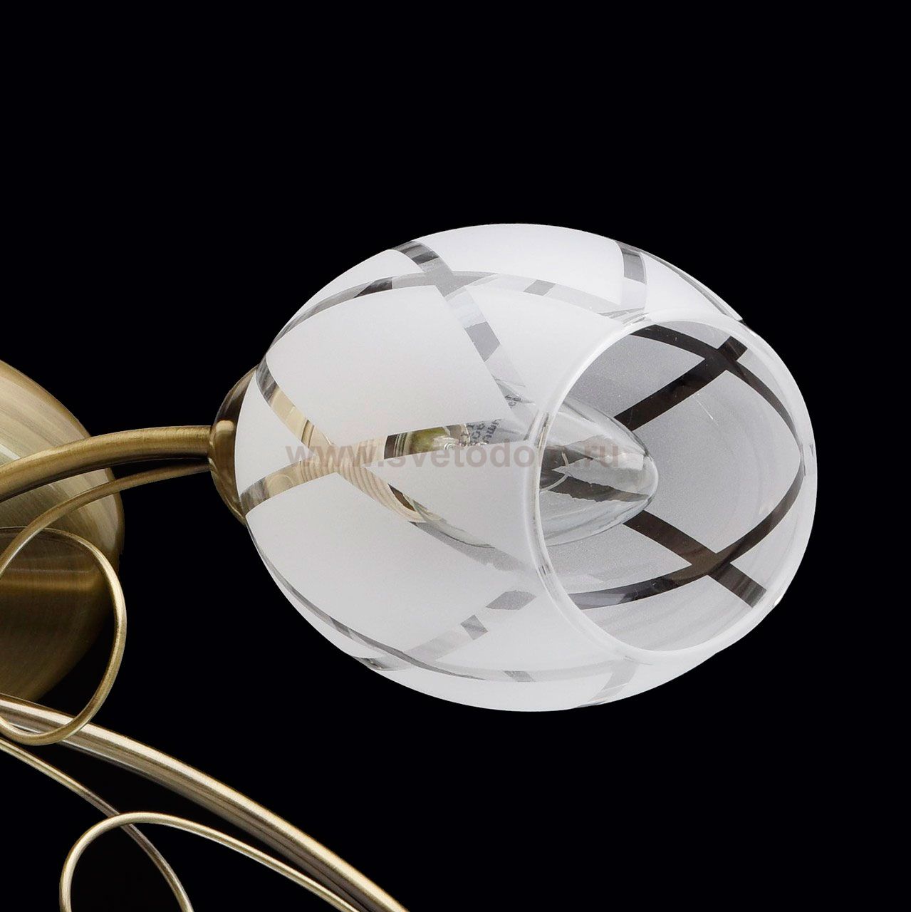 Плафон стекло матовое с узором 100*120мм E14/Е27 (35мм посадка) De markt/ Mw 358011 Грация