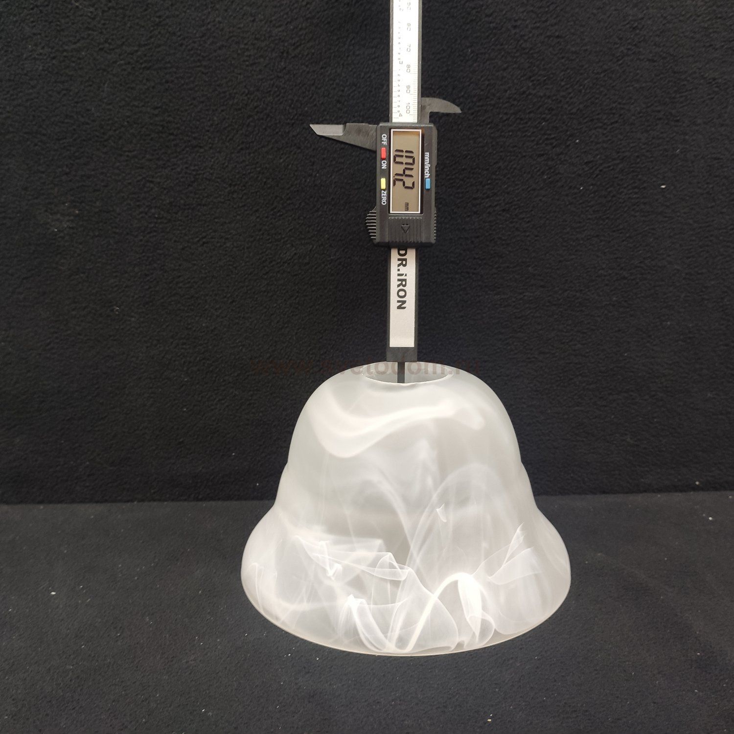 Плафон стекло матовый алебастр 165*105мм E27 Odeon light 1992 PALACIO