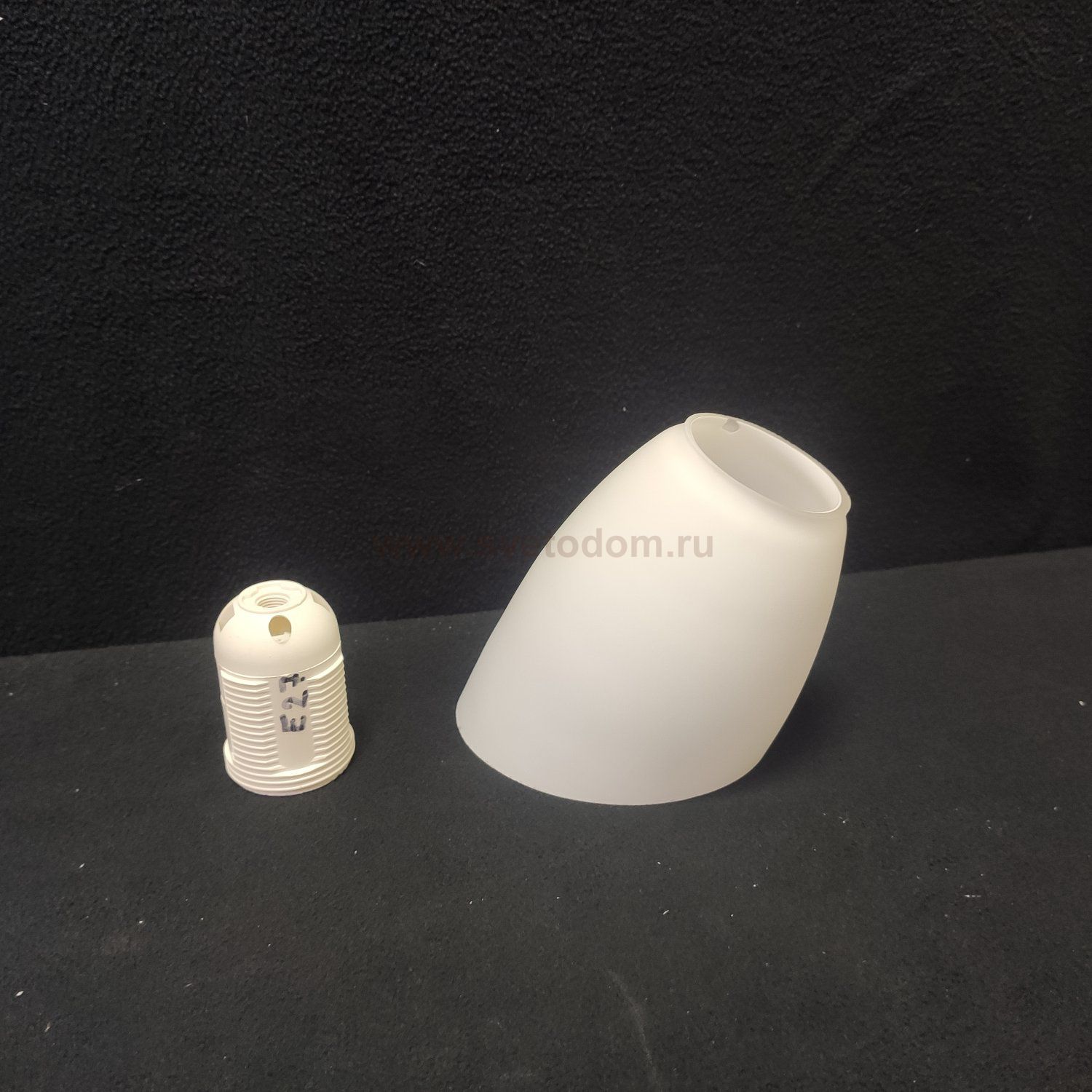 Плафон стекло со скосом 100*130мм E27 (48мм посадка) Odeon Light 4592 COMFI