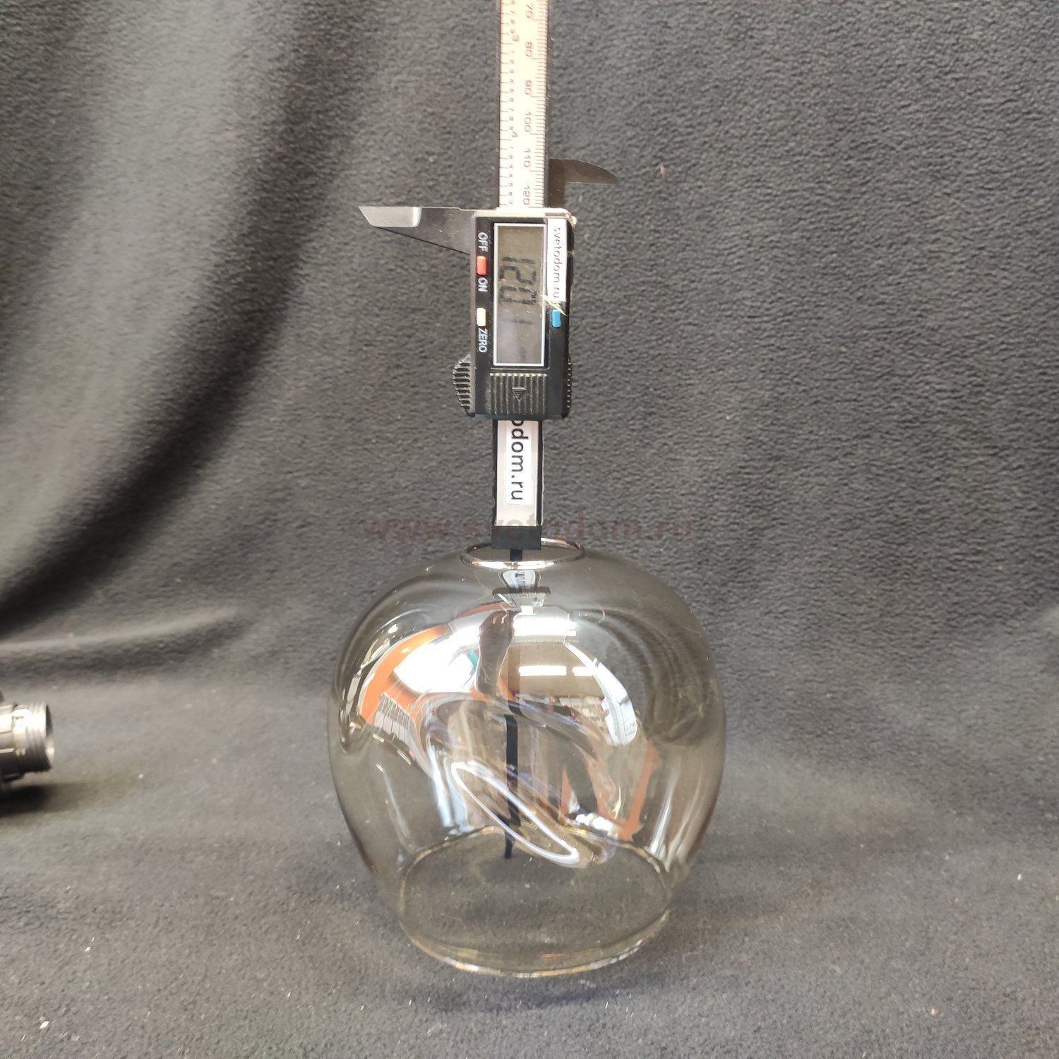 Плафон стекло янтарный 125*120мм Е14 (35мм посадка) Омни OML-93707 Savelletri