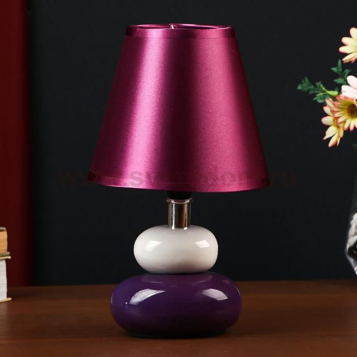 Светильник настольный 