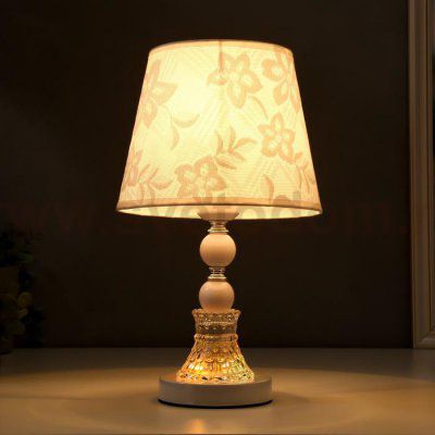 Лампа настольная 