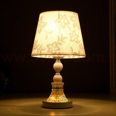 Лампа настольная 