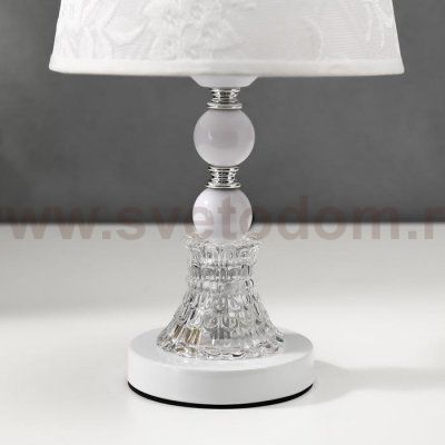 Лампа настольная 