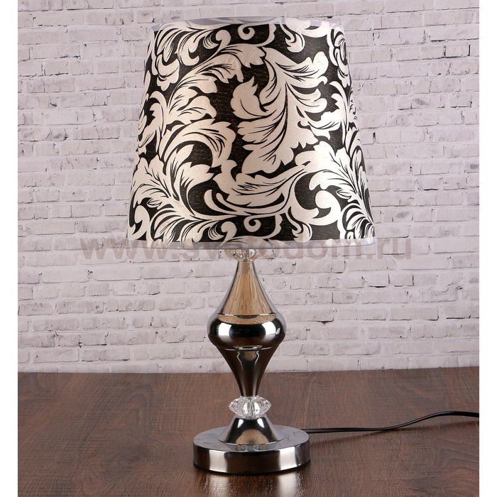 Лампа настольная 