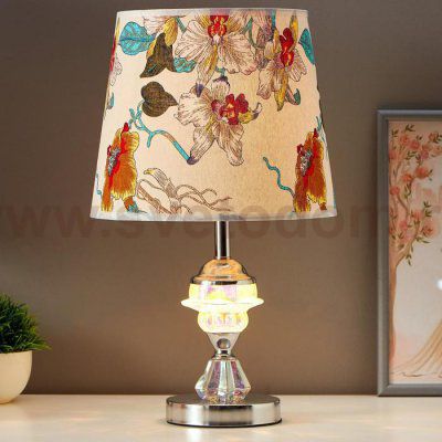 Лампа настольная 