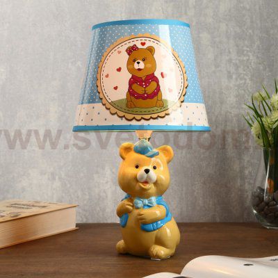 Лампа настольная 