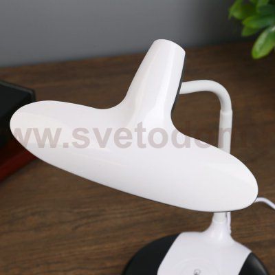 Лампа настольная 