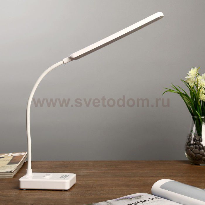 Лампа настольная сенсор 