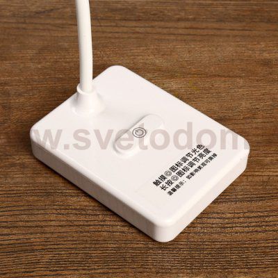 Лампа настольная сенсор 