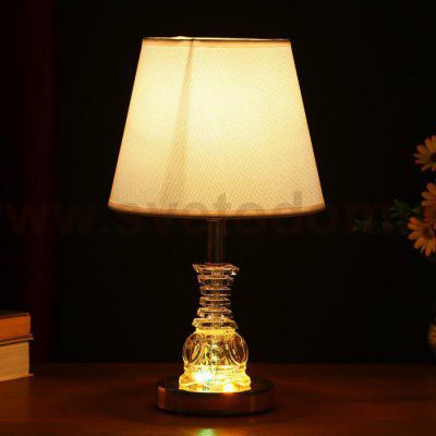 Лампа настольная 