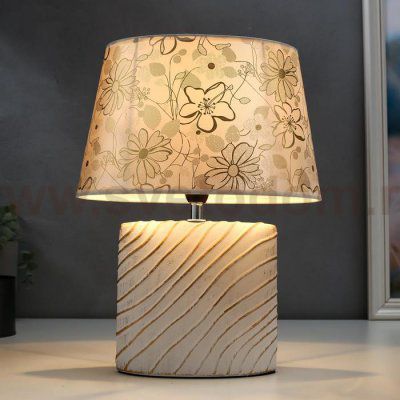 Лампа настольная 