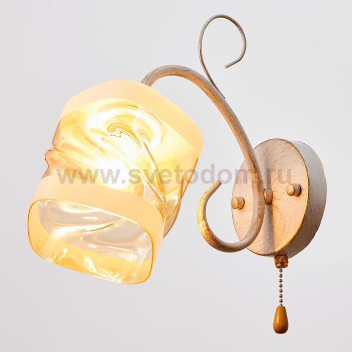 Бра 673104/1 E27 40Вт белый с золотой патиной 26х26х24 см