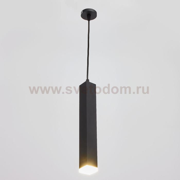 Светильник 671507/1 LED 10Вт черный 4х4х30 см