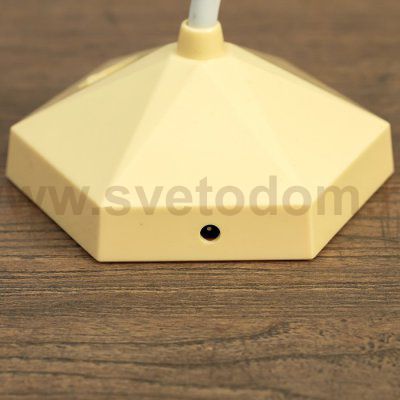 Лампа настольная 23769/1 LED 4Вт USB АКБ бежевый 9х10х36 см