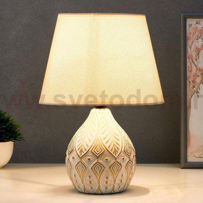 Лампа настольная 38047/1 E14 40Вт белый с золотой патиной 23х23х32 см