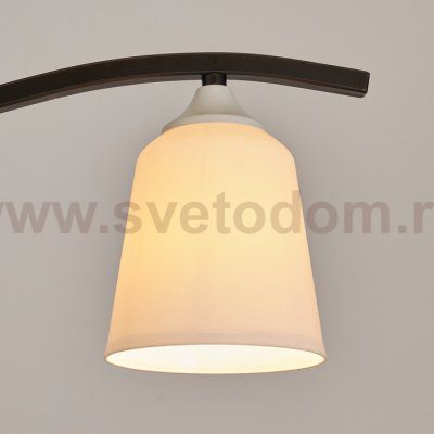 Плафон универсальный пластиковый 