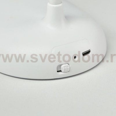 Лампа настольная 1674/1WT LED 3Вт  USB АКБ белый 11,5х9х42 см
