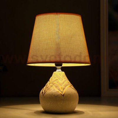 Лампа настольная 16240/1WT-GD E14 40Вт бежевый 20х20х30 см