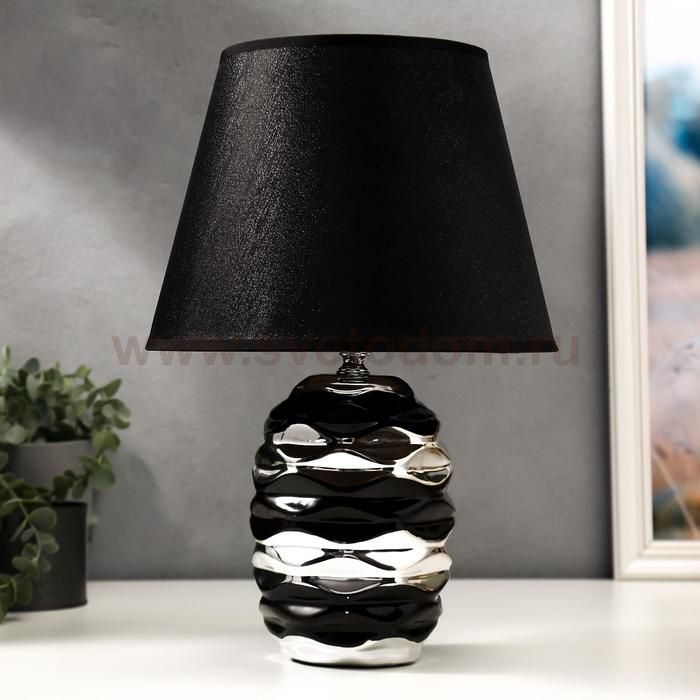 Лампа настольная 16425/1BK E14 40Вт черно-серебряный 22х22х36 см