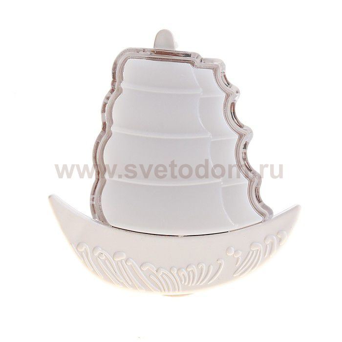 Светильник ночник пластик кораблик 8,5*8 см