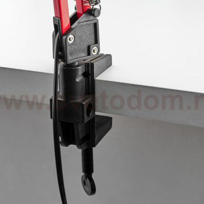 Лампа настольная Е27, h=55 см, шарнирная, на зажиме (220В) красная