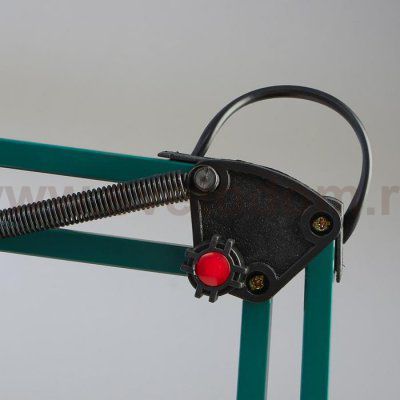 Лампа настольная Е27, h=55 см, шарнирная, на зажиме (220В) зеленая