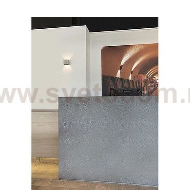 1000912 SLV SOLID CUBE светильник настенный для лампы QT14 G9 25Вт макс., желтый песчанник