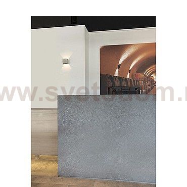 1000913 SLV SOLID CUBE светильник настенный для лампы QT14 G9 25Вт макс., белый песчанник