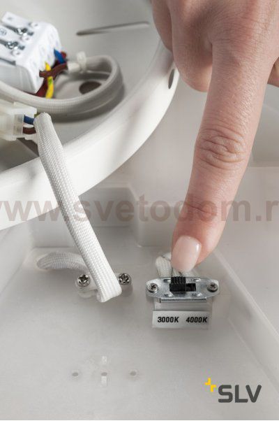 SLV 1001884 MEDO 40 LED CW TRIAC светильник накладной 31Вт с LED 3000К/4000К, 3100лм/3200лм, 105°, белый