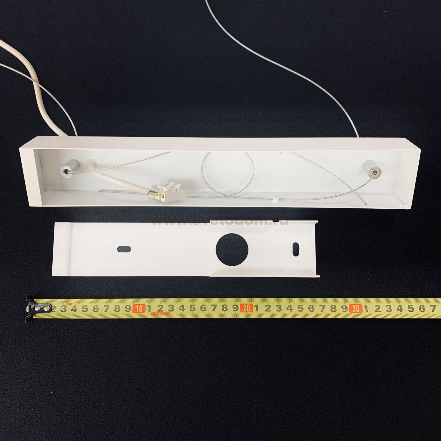 Линейный профильный подвесной светильник 36Вт белый 4000K 55*70*1000мм