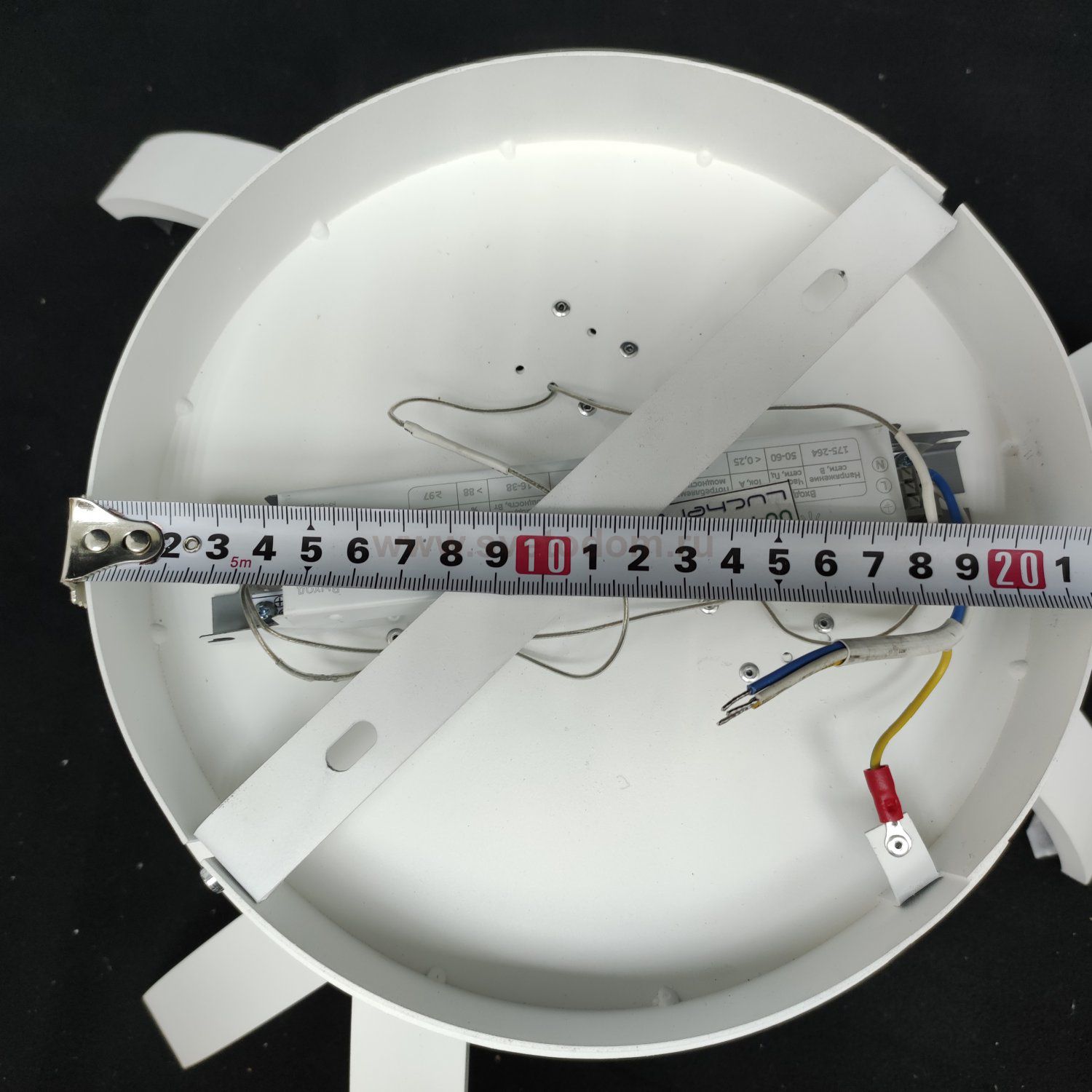 Люстра светодиодная белая TLAR3-51-07/W/4000К Лючера