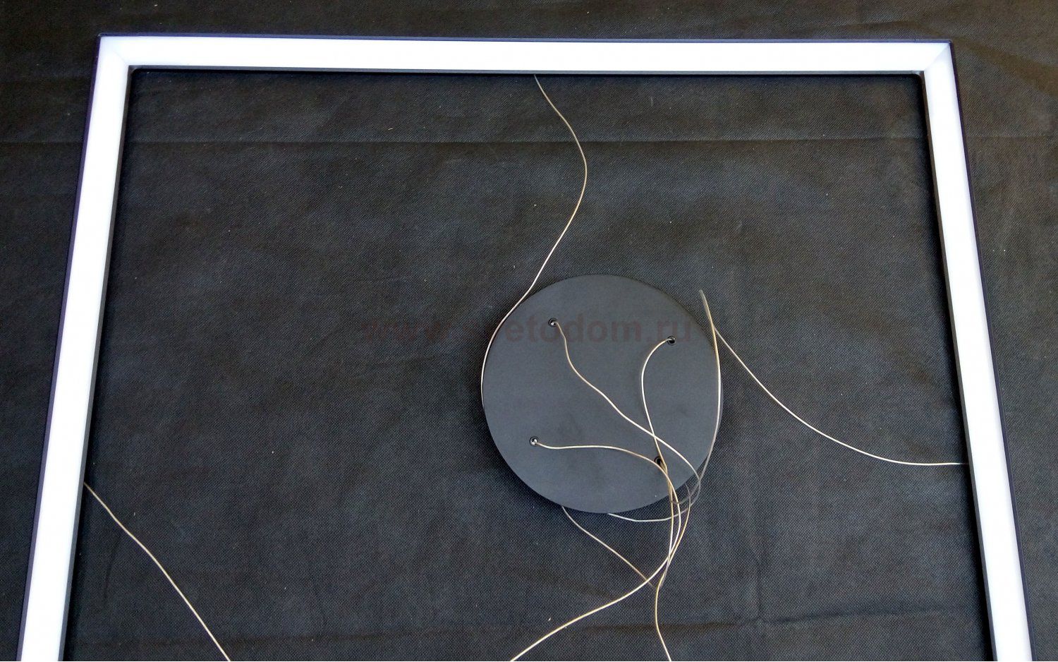 Люстра светодиодный черный квадрат TLCU1-52-01/B/4000К Лючера