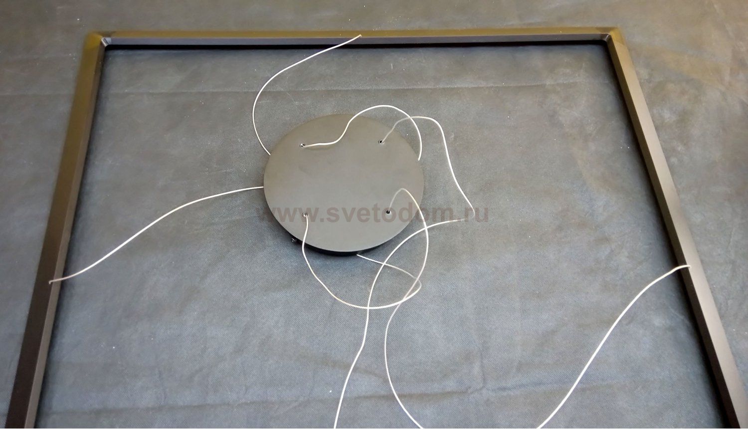 Люстра светодиодная черный квадрат 700*700мм TLCU1-70-01/B/4000К Лючера