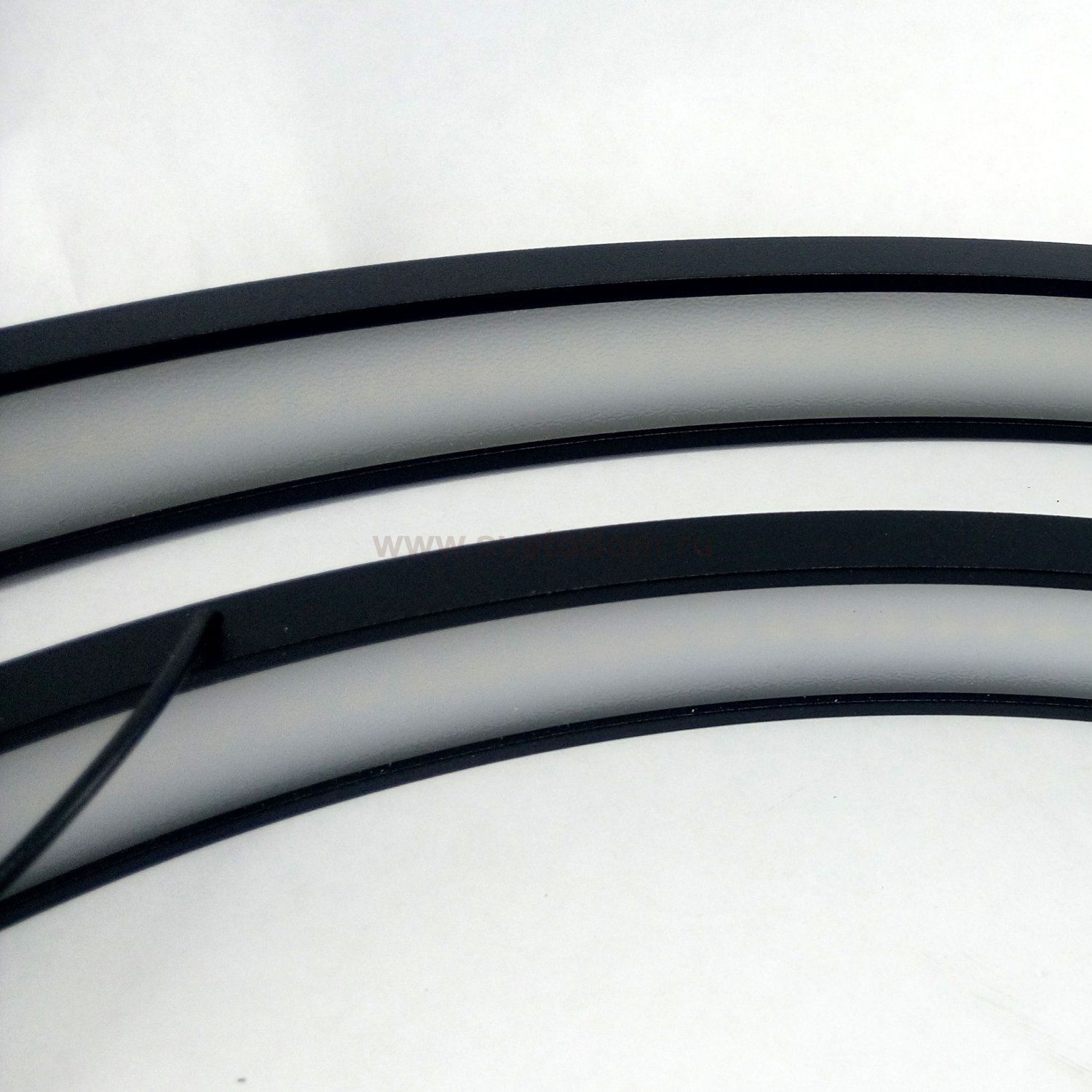 Люстра светодиодная черная TLRU3-50/60/70-01/B/4000К Лючера